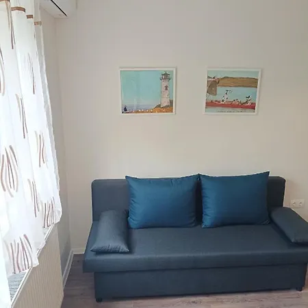 Sarahome3 Center